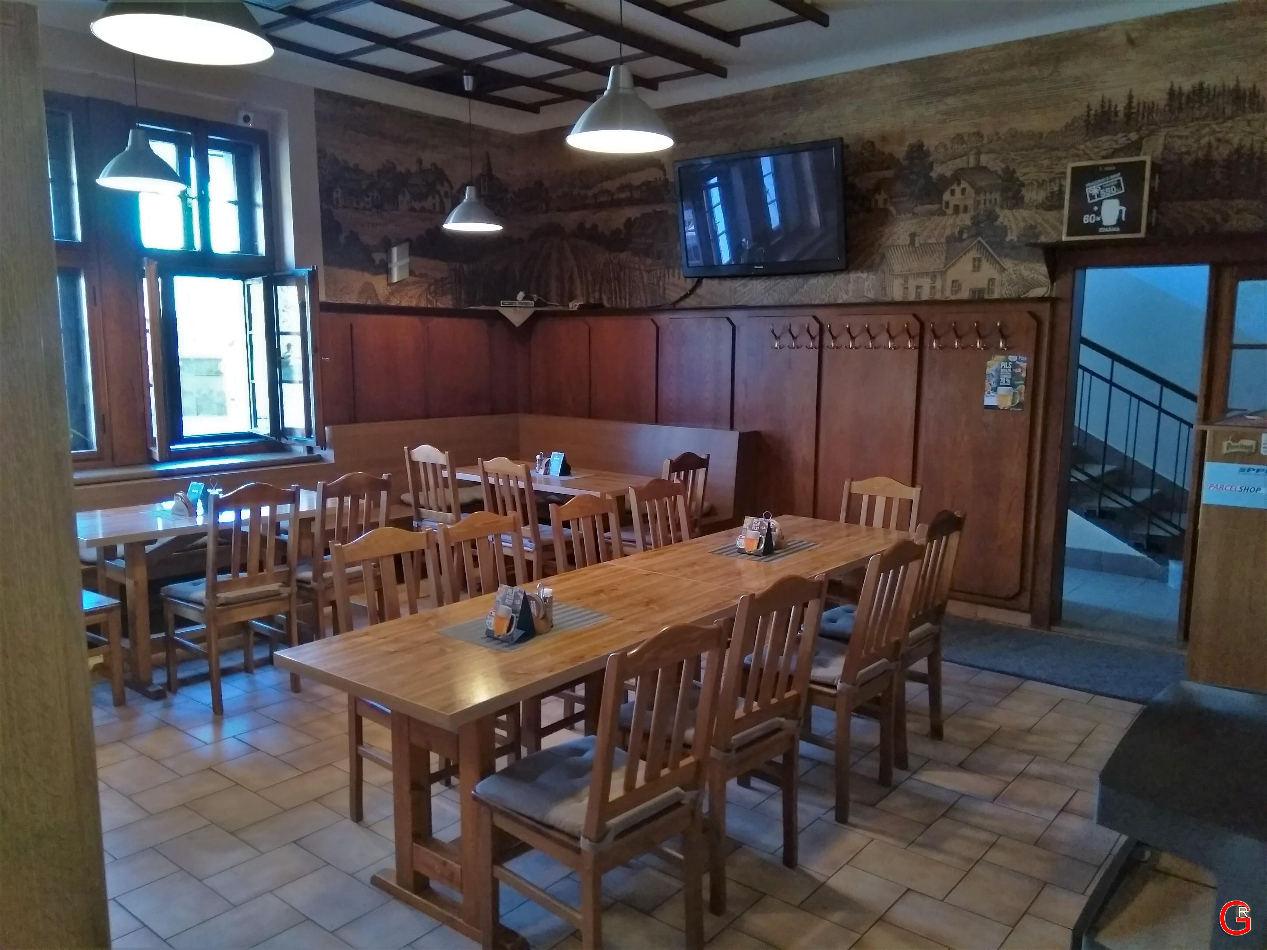 Restaurace u Sokola, interiér 2