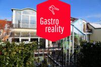 Atrium, 4 pohled na dům ze střešní zahrady